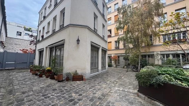 Apartment in Nation-Alexandre Dumas, Paris 11e Arrondissement, Paris 2 - 16933842