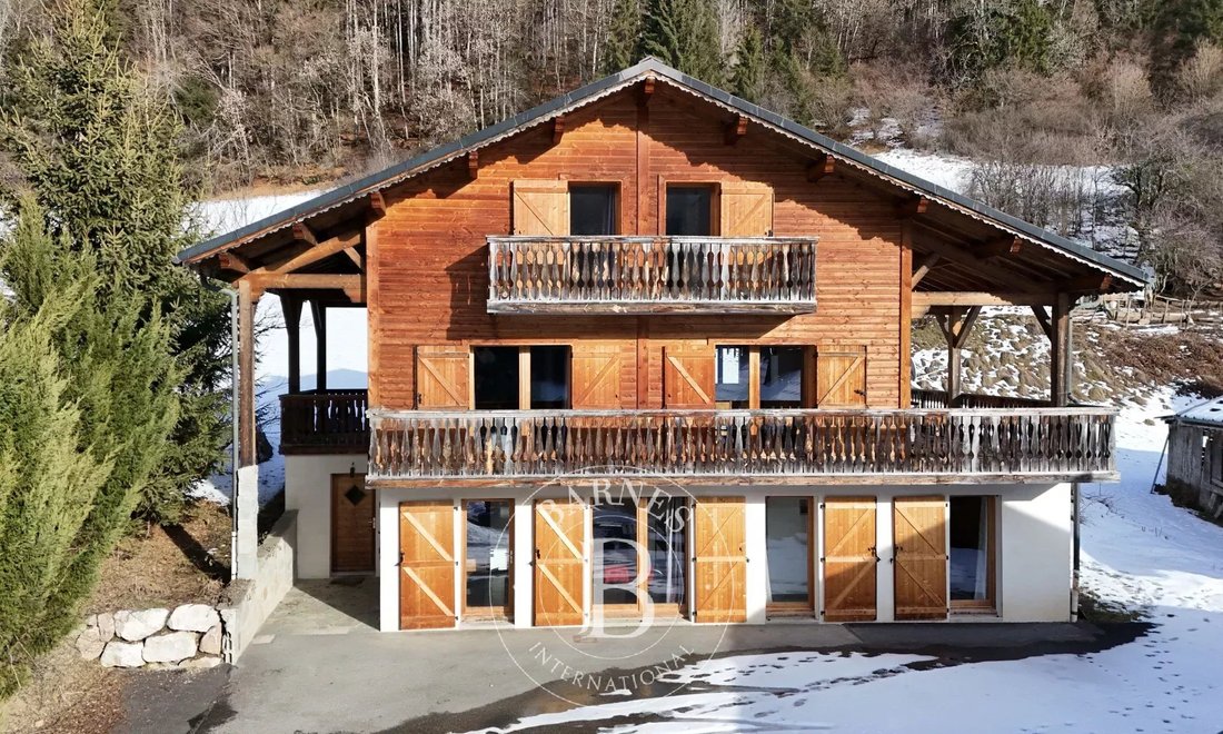 Chalet in Saint-Jean-d'Aulps, Auvergne-Rhône-Alpes, France 2 - 16934016