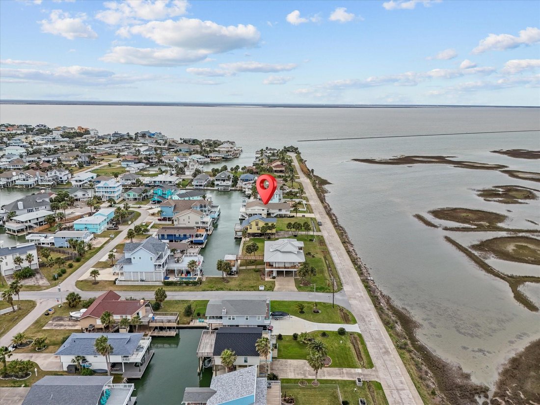 House in Galveston, Texas, United States 4 - 16933026