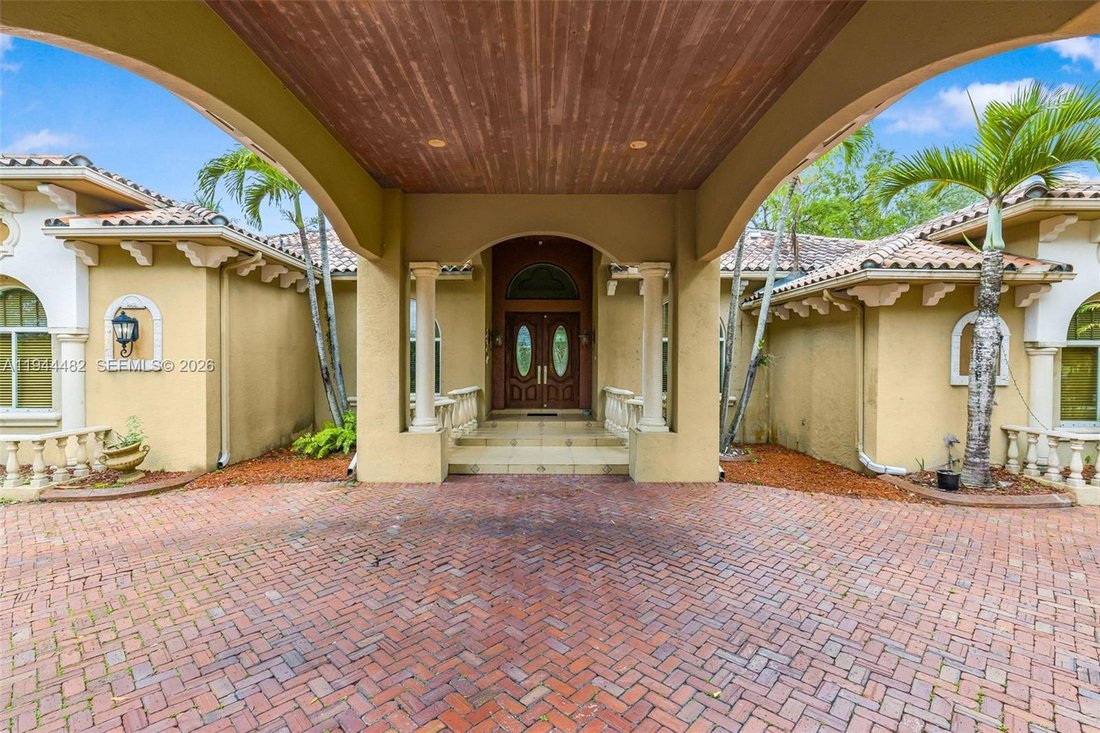 House in Miami, Florida, United States 4 - 16922113