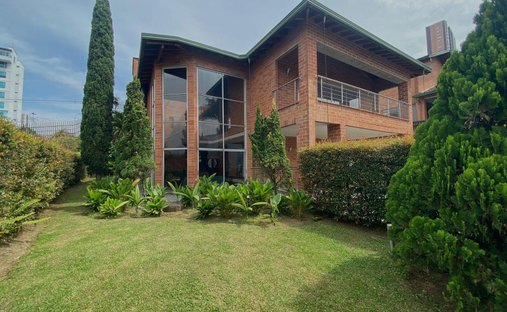 House in La Doctora, Antioquia, Colombia 1