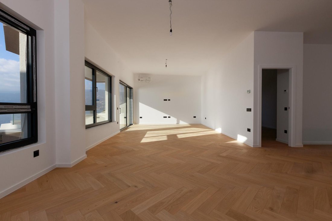 Apartment in Mjesni odbor Kantrida, Grad Rijeka, Primorje-Gorski Kotar County 2 - 15115042