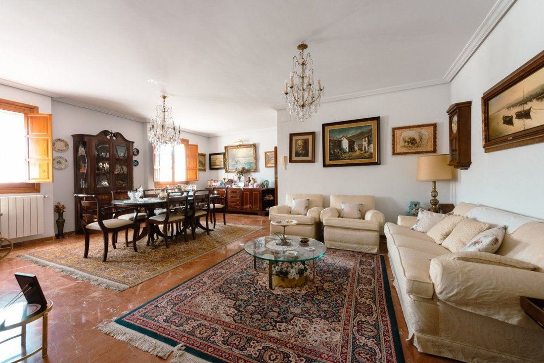Villa in Tomares, Andalusia, Spain 3 - 16933667
