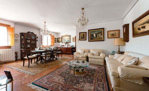 Villa en Tomares, Andalucía, España 1