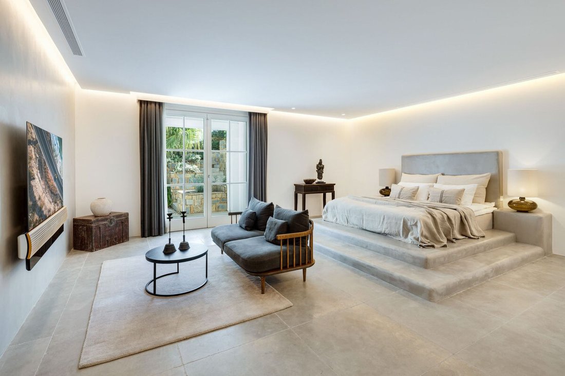 Villa in Marbella, Andalusia, Spain 4 - 16931704
