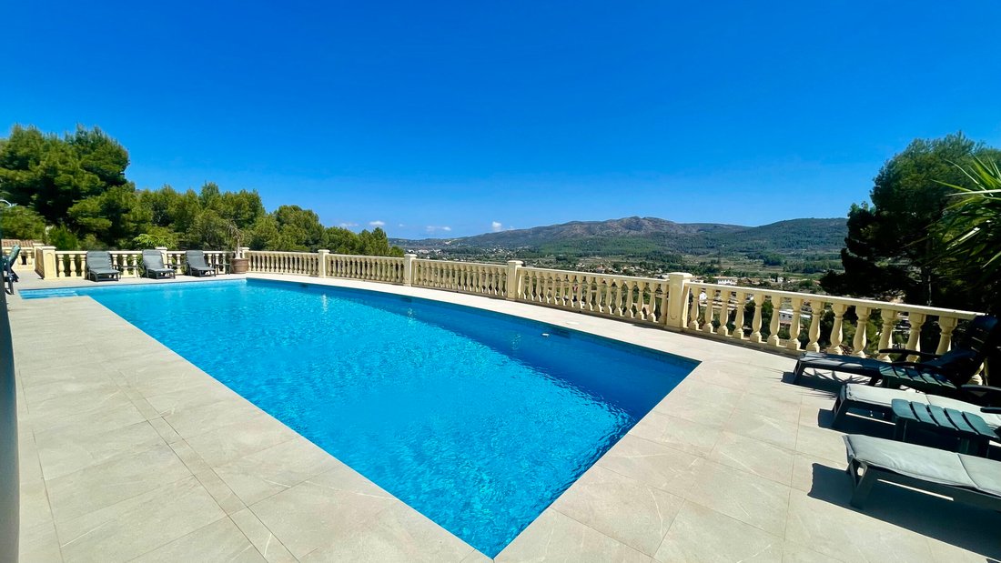 Villa in Alkali, Valencian Community, Spain 1 - 16933795