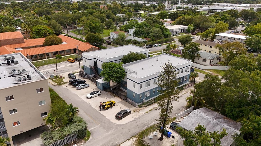 Miami, Florida, United States 5 - 16932814