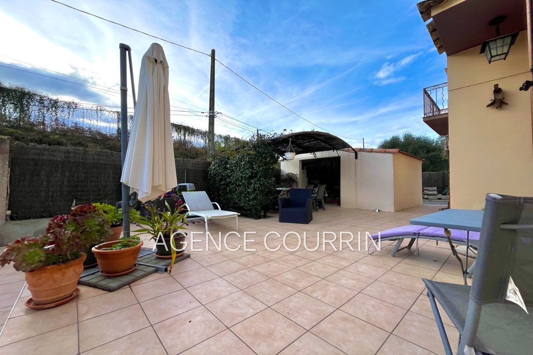 Villa in Le Plan, Cannes, France 4 - 16929514