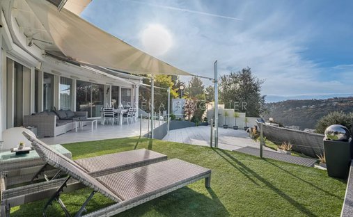 Villa in Nice, Provence-Alpes-Côte d'Azur, France 1