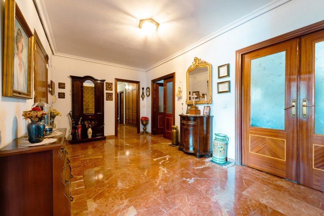 Villa in Tomares, Andalusia, Spain 5 - 16933667