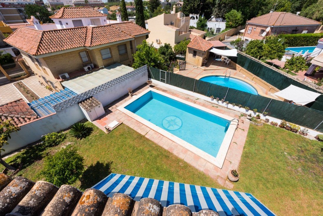 Villa in Tomares, Andalusia, Spain 5 - 16933667
