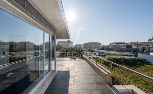 House in Esmoriz, Aveiro District, Portugal 1