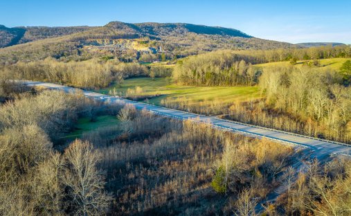Land in South Pittsburg, Tennessee, United States 1