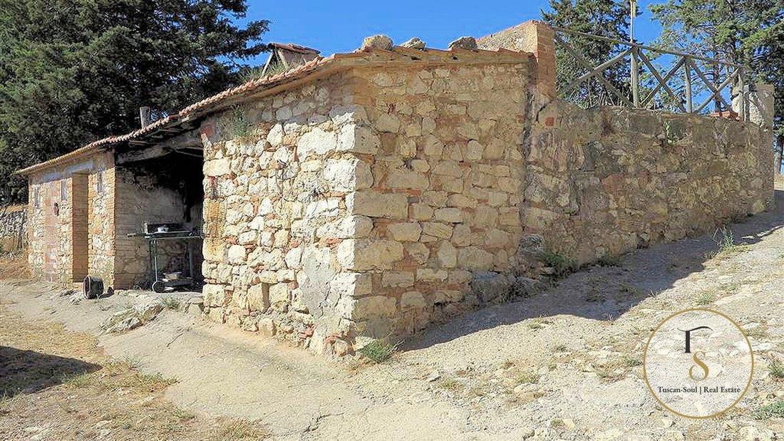 Country House in Italy 2 - 16740816