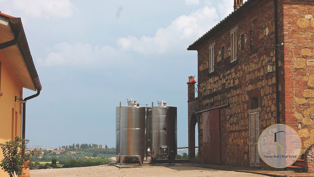 Casa di campagna a Montepulciano, Toscana, Italia 5 - 16872179
