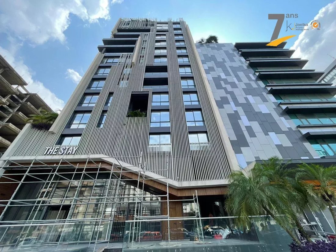 Apartment in Abidjan, Abidjan Autonomous District, Côte d'Ivoire 2 - 16933848