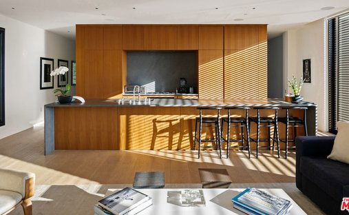 Condo in Los Angeles, California, United States 1