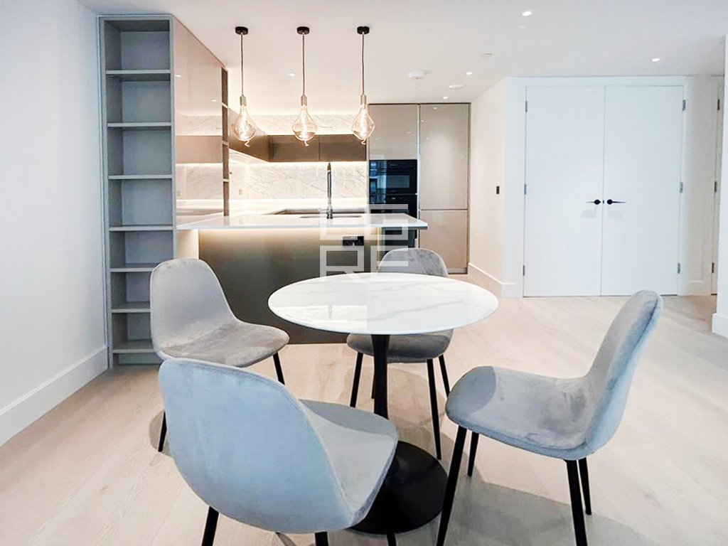 Apartment in East Acton, Ealing, England 3 - 16933047