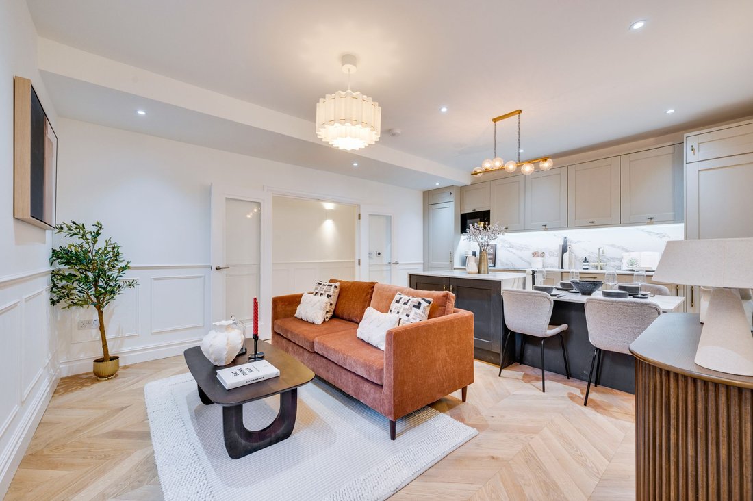 Apartment in Earls Court, Kensington And Chelsea, England 1 - 16932921