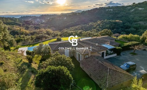 Finca en La Croix-Valmer, Provenza-Alpes-Costa Azul, Francia 1