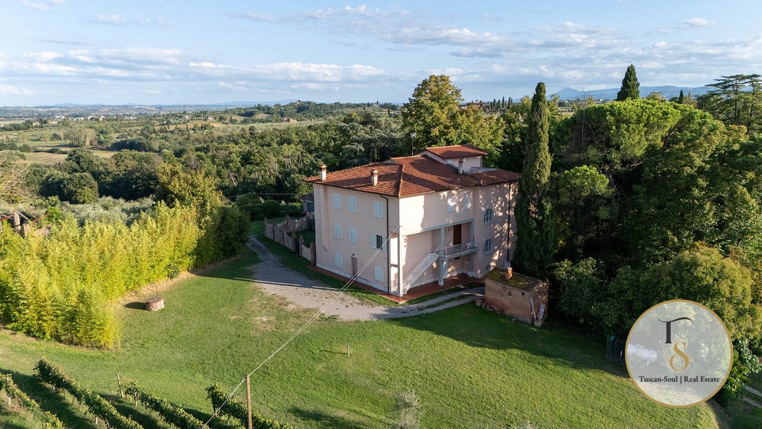House in Lucignano, Tuscany, Italy 2 - 16708113