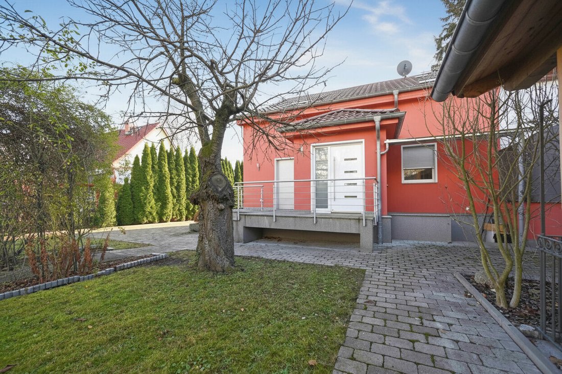 Contemporary Sanctuary Revitalized In Berlin, Berlin, Germany For Sale ...