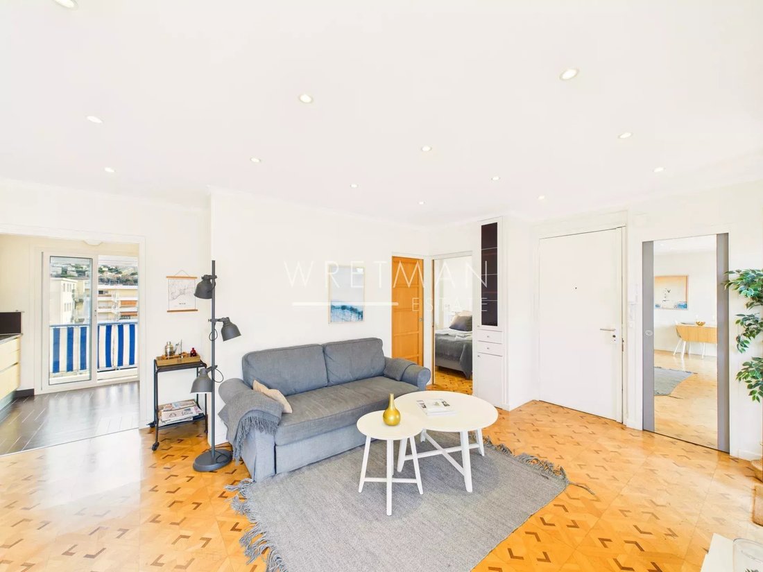 Apartment in Le Port, Nice, France 3 - 16929528