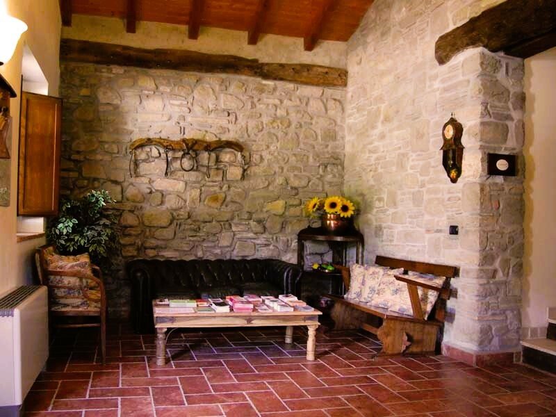 Maisons de campagne à Borgo San Lorenzo, Toscane, Italie 3 - 16928566