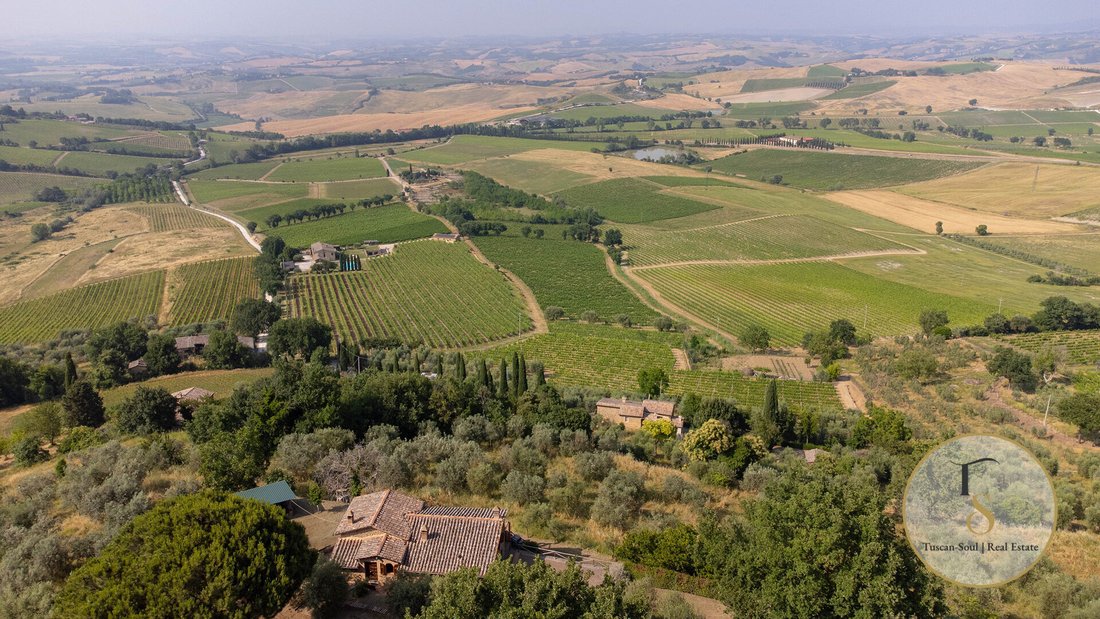 Country House in Montalcino, Tuscany, Italy 5 - 16740788