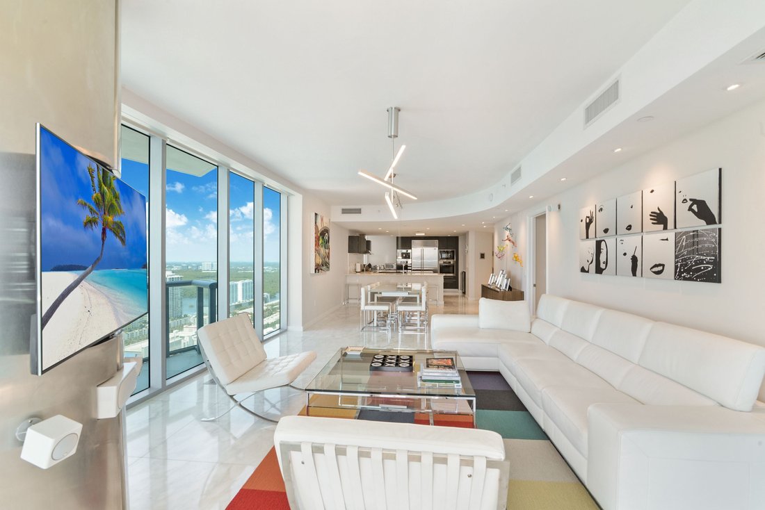 Condo in Sunny Isles Beach, Florida, United States 3 - 16934889