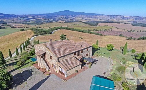 Country House in Castiglione d'Orcia, Tuscany, Italy 1