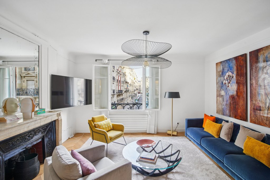 Apartment in Gros Caillou, Paris 7e Arrondissement, Paris 1 - 16933448