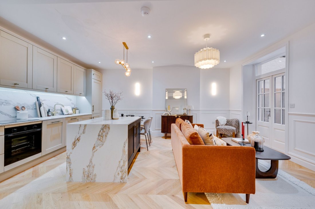 Apartment in Earls Court, Kensington And Chelsea, England 3 - 16932921