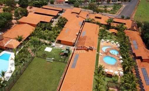 Farm Ranch in Vila Hipica, State of São Paulo, Brazil 1