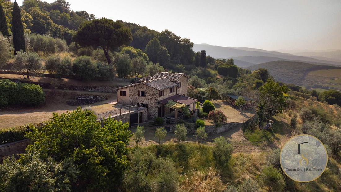 Country House in Montalcino, Tuscany, Italy 1 - 16740788