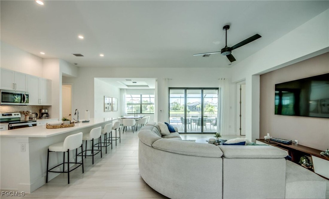 House in Cape Coral, Florida, United States 3 - 16933856