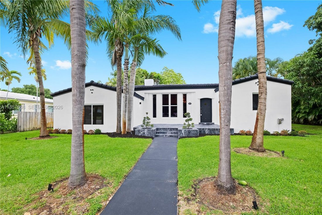 House in Miami, Florida, United States 1 - 16639811