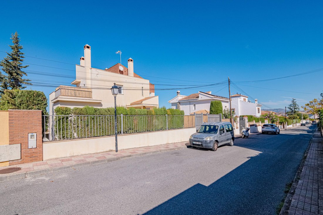 Villa in La Zubia, Andalusia, Spain 5 - 16933475