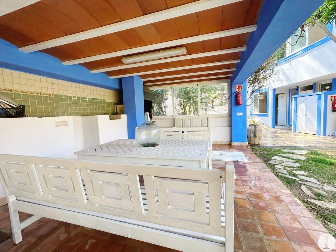 Villa in Cap Martinet, Santa Eularia des Riu, Balearic Islands 4 - 14384302