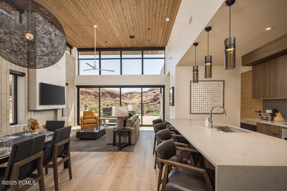 House in Moab, Utah, United States 3 - 16933296