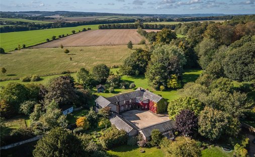House in Crawley, England, United Kingdom 1