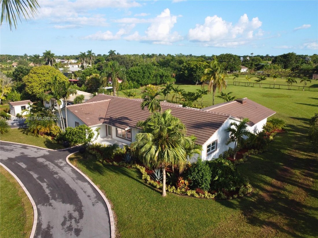 House in Homestead, Florida, United States 3 - 16640408