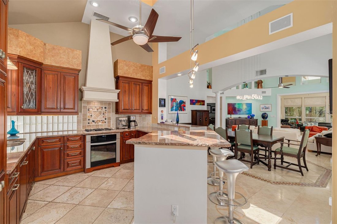House in St. Petersburg, Florida, United States 4 - 16932141