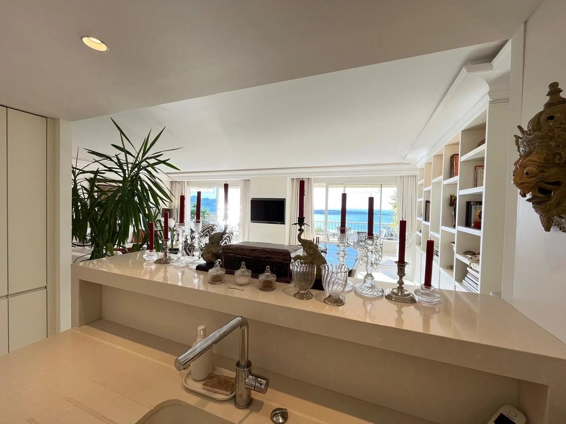 Apartment in Cannes, Provence-Alpes-Côte d'Azur, France 4 - 16930696