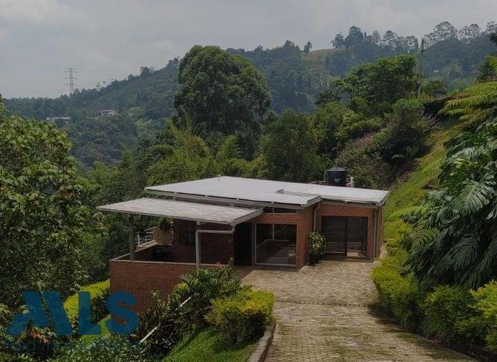 House in La Estrella, Antioquia, Colombia 1 - 16929348