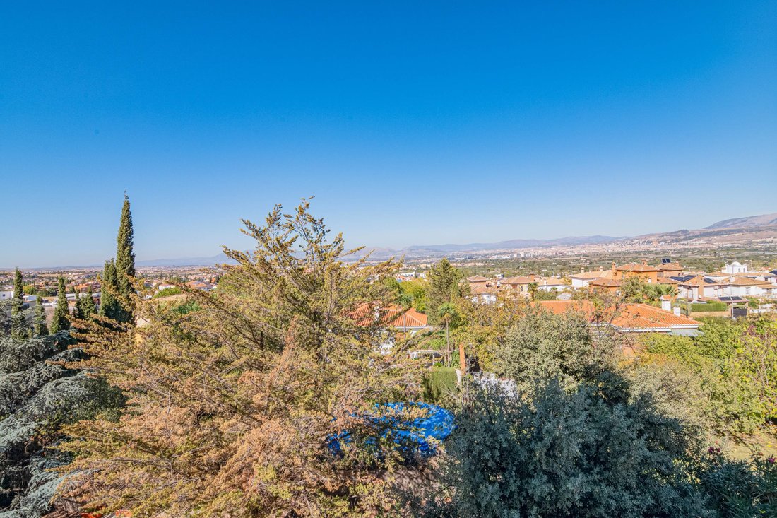 Villa in La Zubia, Andalusia, Spain 3 - 16933475