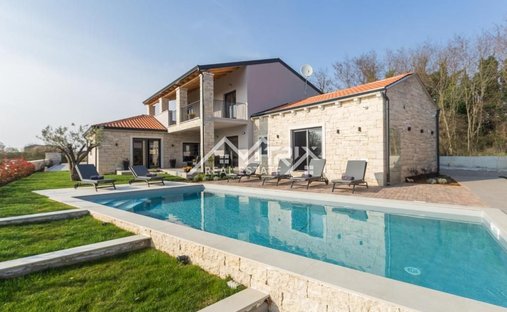 House in Porec, Istria County, Croatia 1