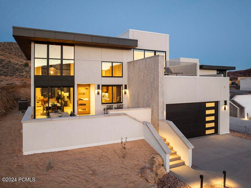 House in Moab, Utah, United States 1 - 16933316