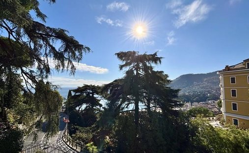 Santa Margherita Ligure 4 Room Apartment