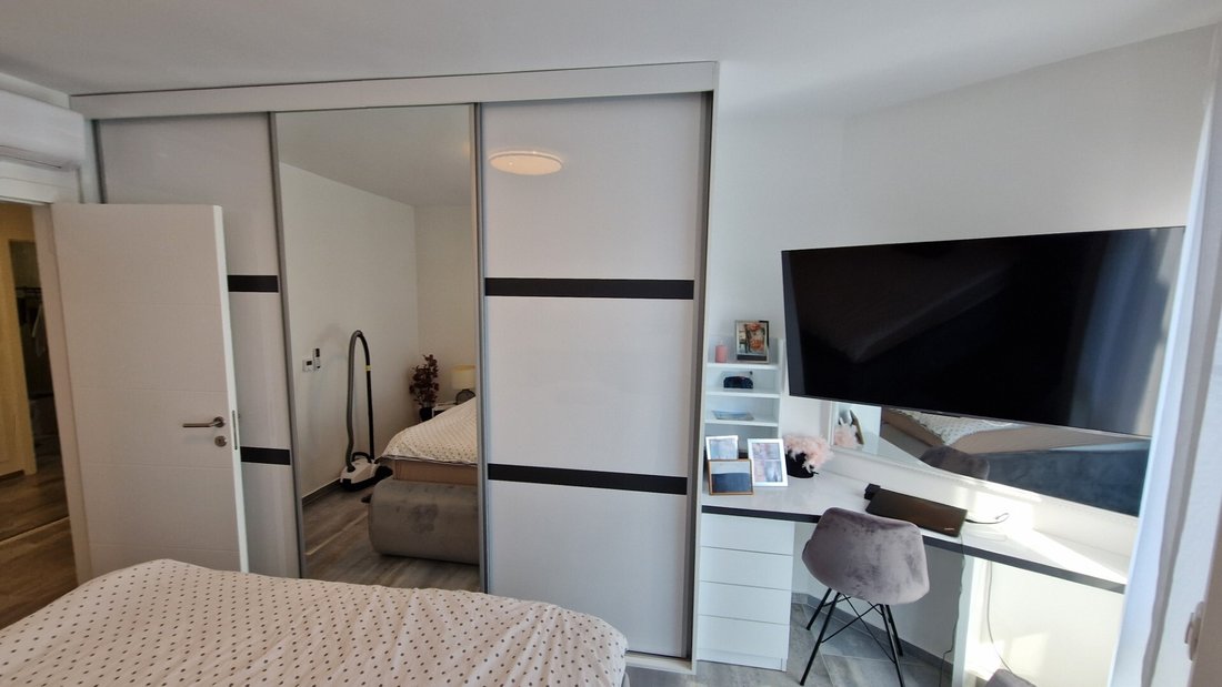 Apartment in Mjesni odbor Plovanija, Zadar, Zadar County 5 - 15991802